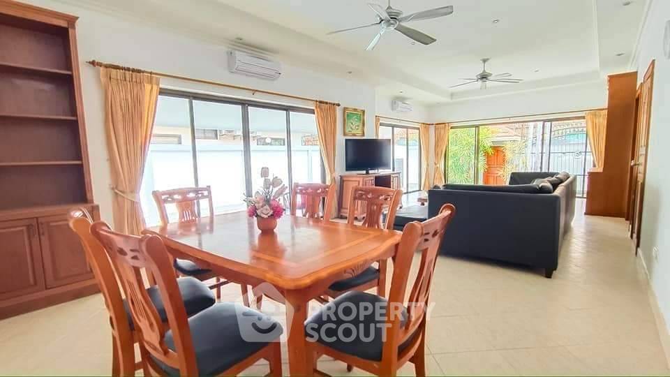 รูป วิลล่า 3-ห้องนอน ที่ อะแดร์ การ์เดน 2 ใกล้ เมืองพัทยา (ID 1541153) - รูปที่ 8/21