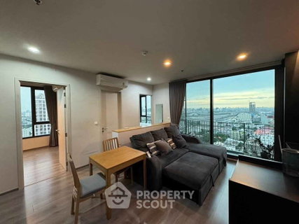 2-BR Condo at The Reserve Phahol-Pradipat near BTS Saphan Khwai (ID 2446837)