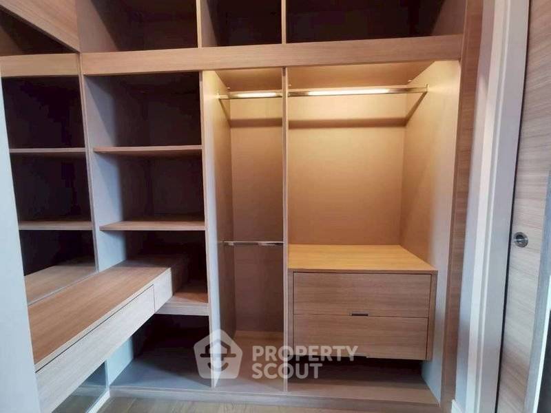 รูป คอนโด 2-ห้องนอน ที่ รีเฟล็คชั่น จอมเทียน บีช พัทยา ใกล้ เมืองพัทยา (ID 2446976) - รูปที่ 7/10