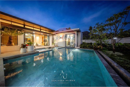 รูป [920281015-699] Luxurious pool villa prime location in Ao nang - รูปที่ 30/30