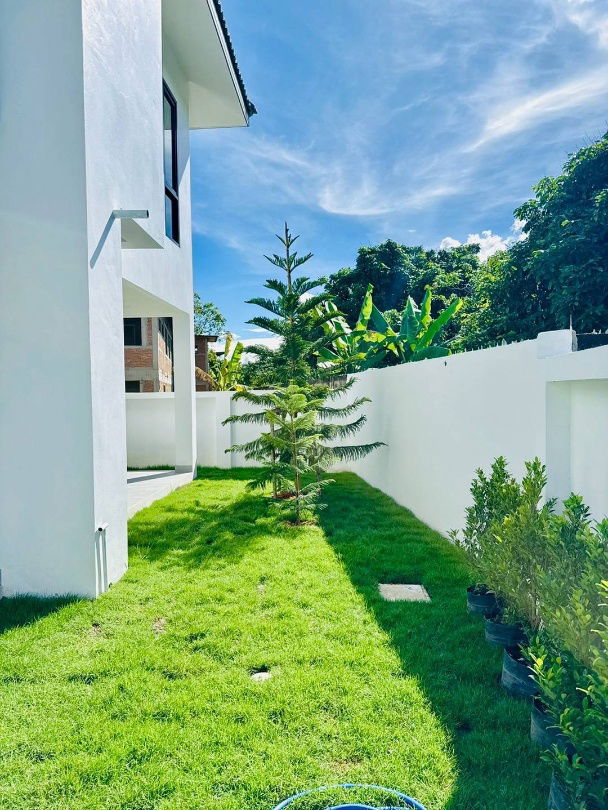 picture Newly built two-story house for sale, price not over one million, next to Wachiralai San Aphi School. - 6/15