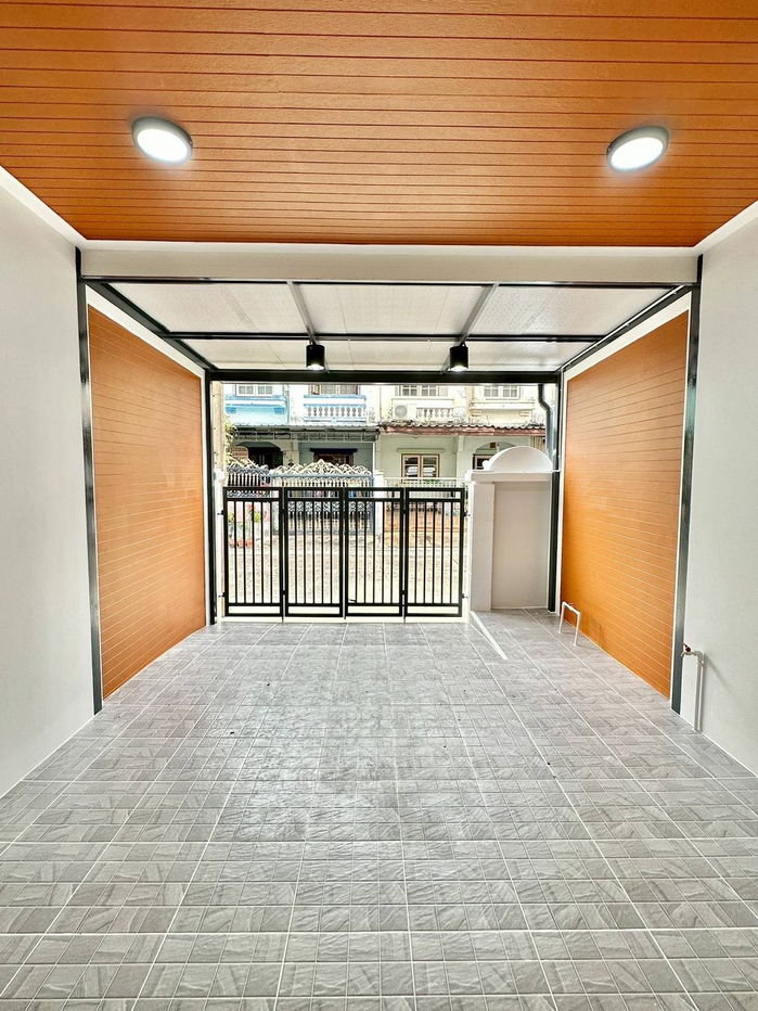 รูป ฟรีโอน! ทาวน์เฮ้าส์ 2 ชั้น ลภาวัน 1 บางบัวทอง | ตกแต่งใหม่พร้อมอยู่ | ใกล้ BTS แยกบางพลู | เพียง 1.99 ลบ. - รูปที่ 6/19