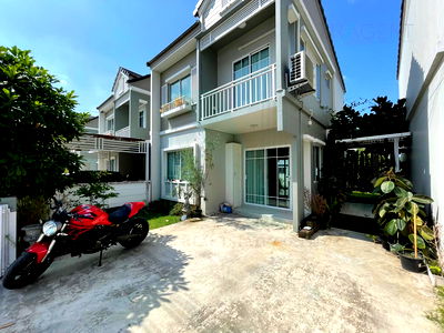 Townhouses for sale Market Village Suvarnaphumi : 📌 For Sell Town house THE VILLAGE BANGNA-WONGWAEN 3 2-story 3 bedroom 2 bathroom