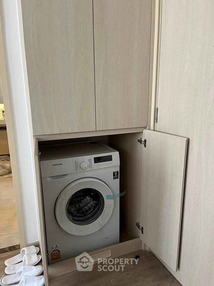 picture 2-BR Condo at Noble State 39 near BTS Phrom Phong (ID 2320961) - 5/5