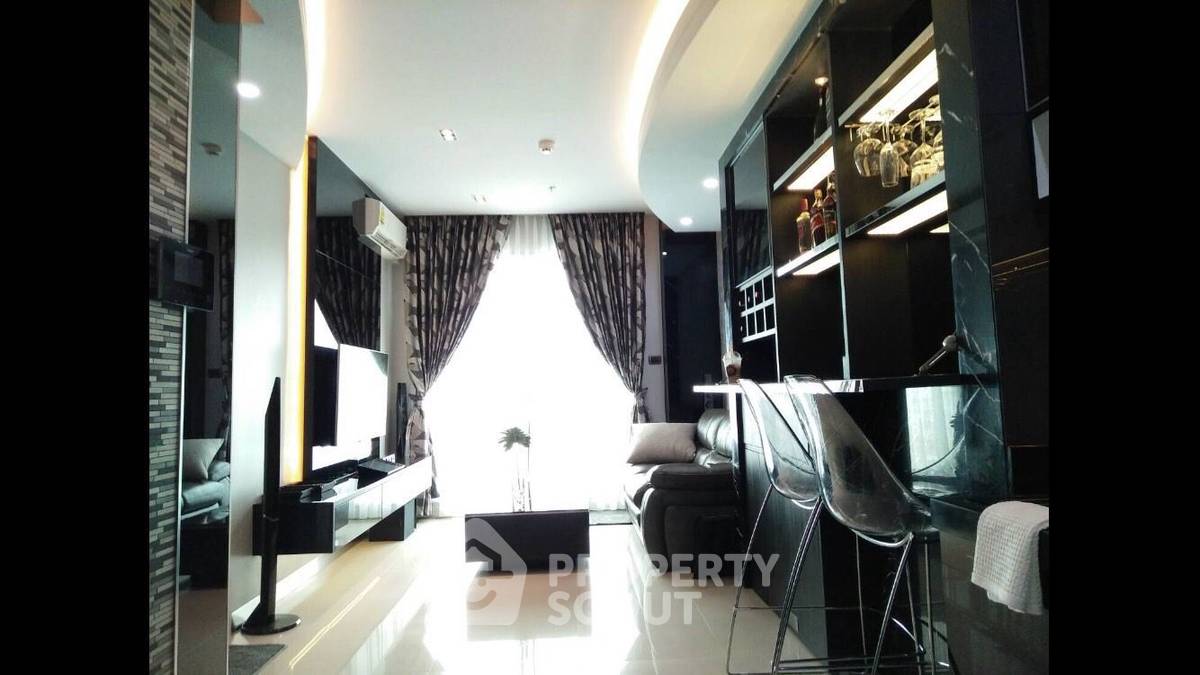 รูป คอนโด 1-ห้องนอน ที่ ศุภาลัย พรีเมียร์ แอท อโศก ใกล้ MRT เพชรบุรี (ID 983096) - รูปที่ 2/9