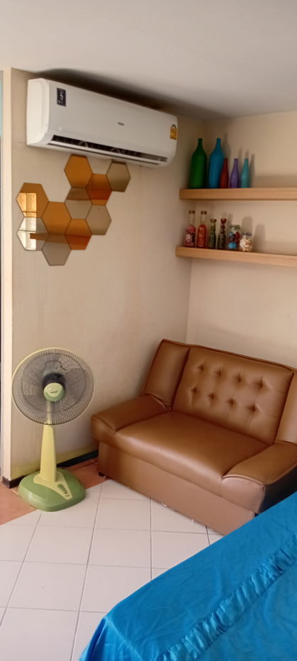 picture To rent an exclusive room at Living Place Condominium in the beginning of Lad Prao 140, connected with 7-11 and closed to Bangkapi Station (cheap) - 1/23