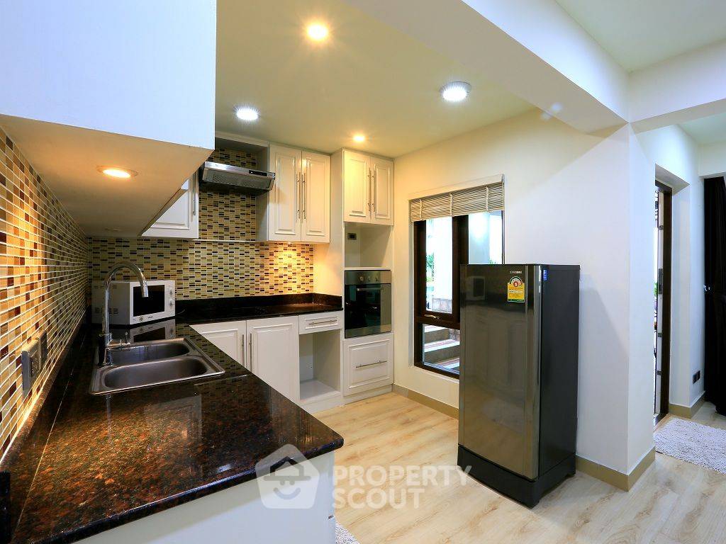 รูป วิลล่า 5-ห้องนอน ใกล้ ถนนพระตำหนัก พัทยา (ID 1330762) - รูปที่ 13/35