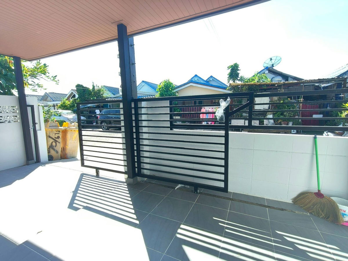 รูป บ้านเดี่ยวชั้นเดียว ตกแต่งใหม่ พร้อมเฟอร์ฯ หมู่บ้าน อมรทรัพย์ ถนนอยู่วิทยา 16 ซอยย่อย 19 เขตหนองจอก - รูปที่ 10/21