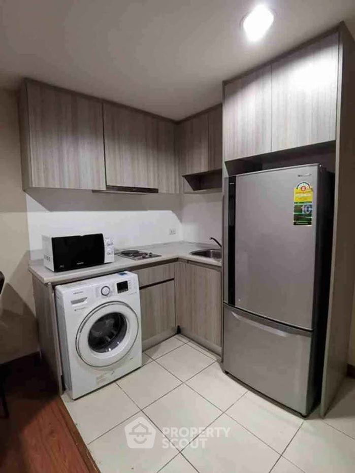 picture 1-BR Condo at Belle Grand Rama 9 near MRT Phra Ram 9 (ID 2309964) - 4/10