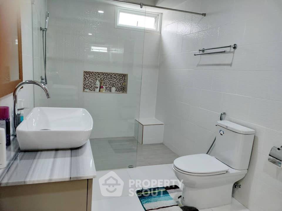 picture 5-BR House in Nong Kae (ID 1396460) - 5/13