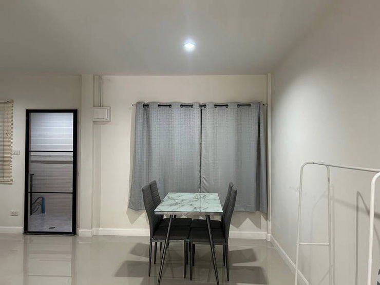 picture 2 Floors Townhome for rental in Chachoengsao - 5/17