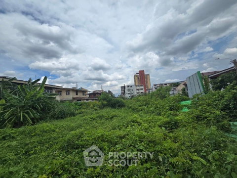 Land For Sale In Huai Khwang, Huai Khwang, Near MRT Huai Khwang (ID 1706159)