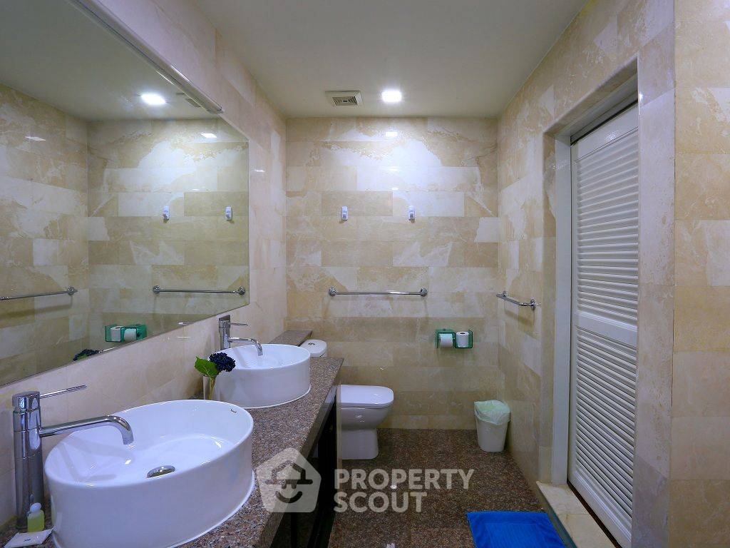 รูป วิลล่า 5-ห้องนอน ใกล้ ถนนพระตำหนัก พัทยา (ID 1330762) - รูปที่ 35/35