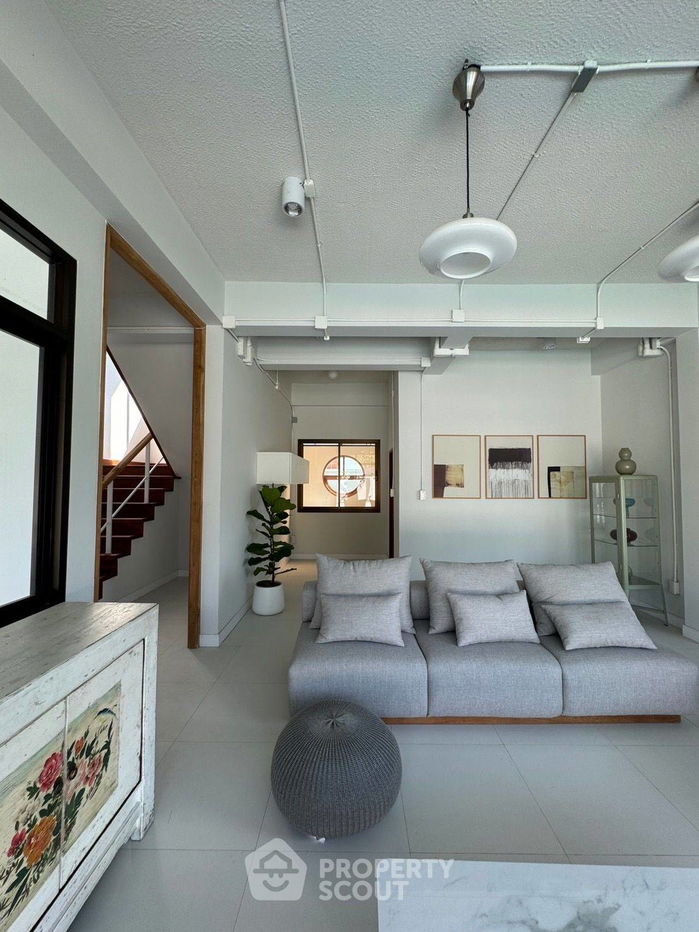 รูป วิลล่า 3-ห้องนอน ใน สัตหีบ (ID 1744938) - รูปที่ 23/30