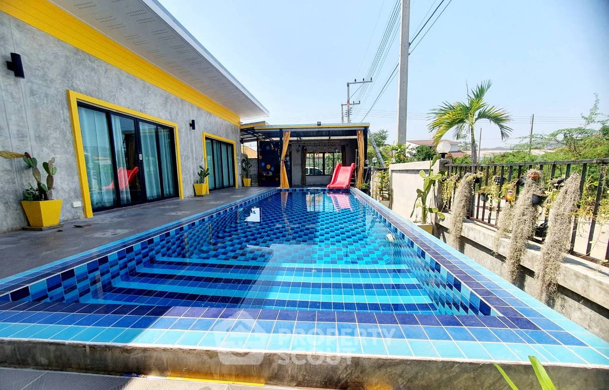 picture 5-BR Villa at Baan Prommrit in Nong Kae (ID 1513407) - 4/15