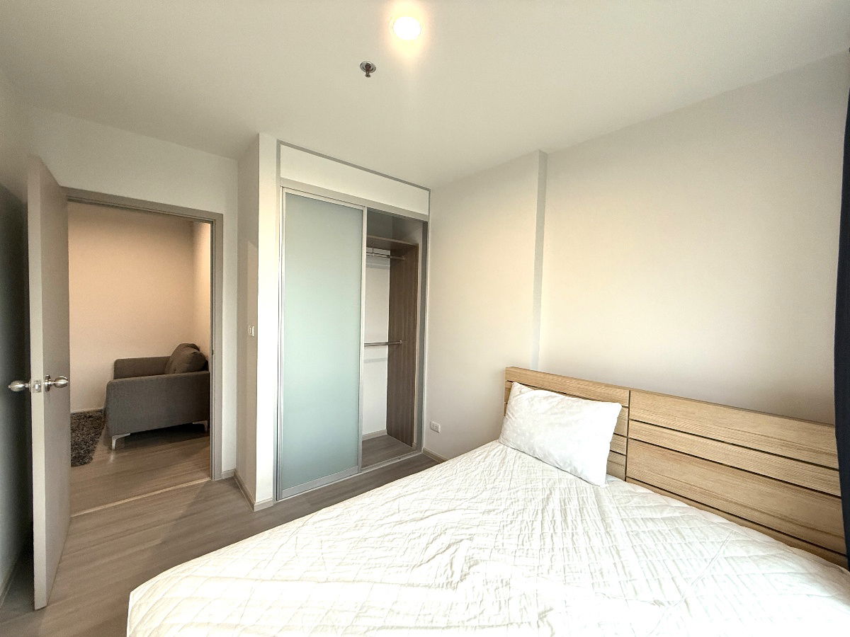 picture ðThe Parkland Charan PinklaoâžïļðļVideo RoomðļðĐðMRT Bang yi khan ðïļNear Indy Market , Central pinklaoâïļTel/Line. 091 - 706 - 1999 Khun Kwa - 4/12