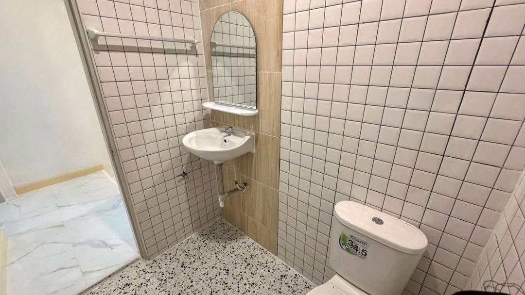 รูป ฟรีโอน! ทาวน์เฮ้าส์ 2 ชั้น ฉัตรณรงค์วิลล่า 3 ลำลูกกา | ใกล้ BTS คูคต | ตกแต่งใหม่! | 1.89 ลบ. - รูปที่ 14/18