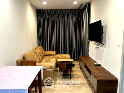 Condos for sale BTS Thong Lo (Thong Lor) : 1-BR Condo at Oka Haus Sukhumvit 36 near BTS Thong Lor (ID 1999705)