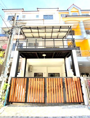 ทาวน์โฮมให้เช่า : ให้เช่าซิตี้ พาร์ค พัฒนาการ 38 (City Park Pattanakarn 38) อยู่ซอยพัฒนาการ 38 ถนนพัฒนาการ แขวงสวนหลวง เขตสวนหลวง