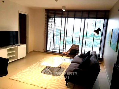 Condos for sale Soi Ekamai (Sukhumvit 63) : 2-BR Condo at The Lofts Ekkamai near BTS Ekkamai (ID 2447484)