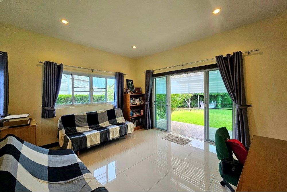 picture [920601001-525] Emerald Scenery Quality Villa, 4 Bed 3 Bath in Hua Hin Soi 112 - 12/68
