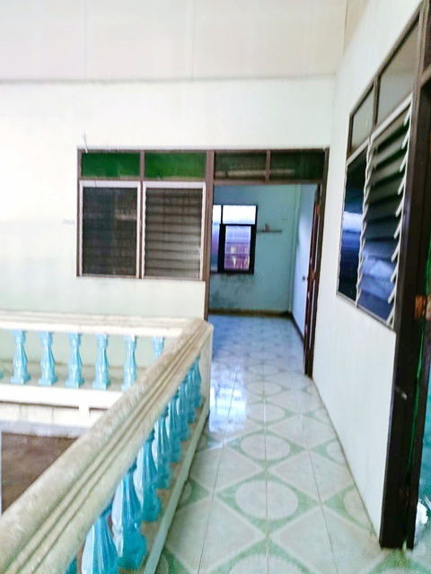 รูป ตลาดบางบอน5 1.0 กม.ซีเจ มอร์ บางบอน5 800 ม.ให้เช่าโกดัง พร้อมบ้านอยู่อาศัย 2 นอน 2 น้ำ 60 ตร.วา. 240 ตร.ม. - รูปที่ 6/8