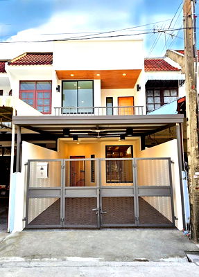 ทาวน์โฮม ม.นอร์ทกรุงเทพ วิทยาเขตสะพานใหม่ : บ้านรีโนเวท 🚩ดอนเมือง -ทาวน์เฮาส์ 2 ชั้น เนื้อที่ 17.5 ตรว. แต่งสวยพร้อมอยู่ ราคาเพียง 2.45 ลบ.