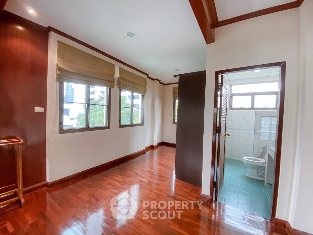 รูป บ้าน 4-ห้องนอน ใกล้ BTS นานา (ID 1720643) - รูปที่ 40/50