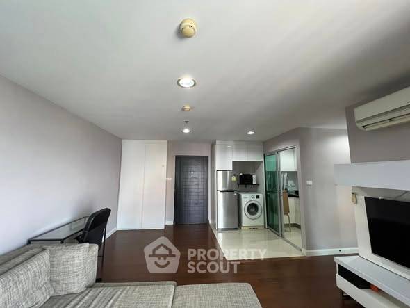 picture 2-BR Condo at Belle Grand Rama 9 near MRT Phra Ram 9 (ID 2446454) - 4/7