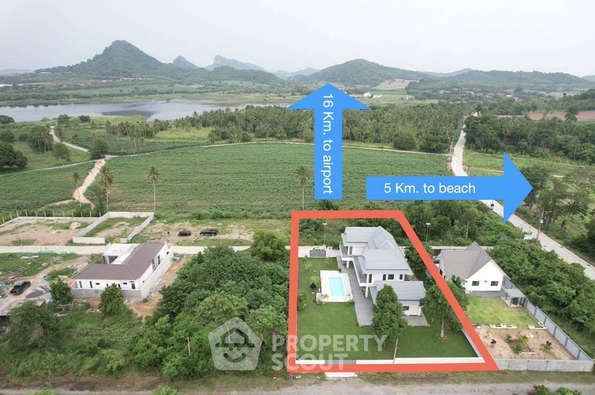 รูป วิลล่า 3-ห้องนอน ใน สัตหีบ (ID 1744938) - รูปที่ 3/30