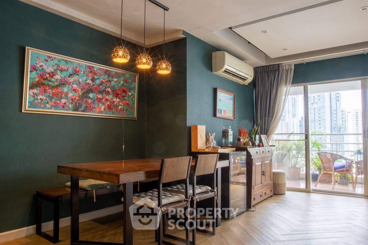 รูป คอนโด 2-ห้องนอน ที่ เดอะวอเตอร์ฟอร์ด ไดมอน ทาวเวอร์ สุขุมวิท ใกล้ BTS พร้อมพงษ์ (ID 2328227) - รูปที่ 3/16