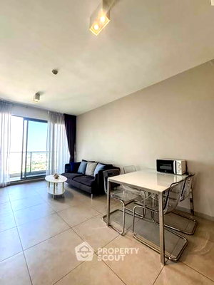 Condos for sale : 2-BR Condo at The Lofts Ekkamai near BTS Ekkamai (ID 2447444)