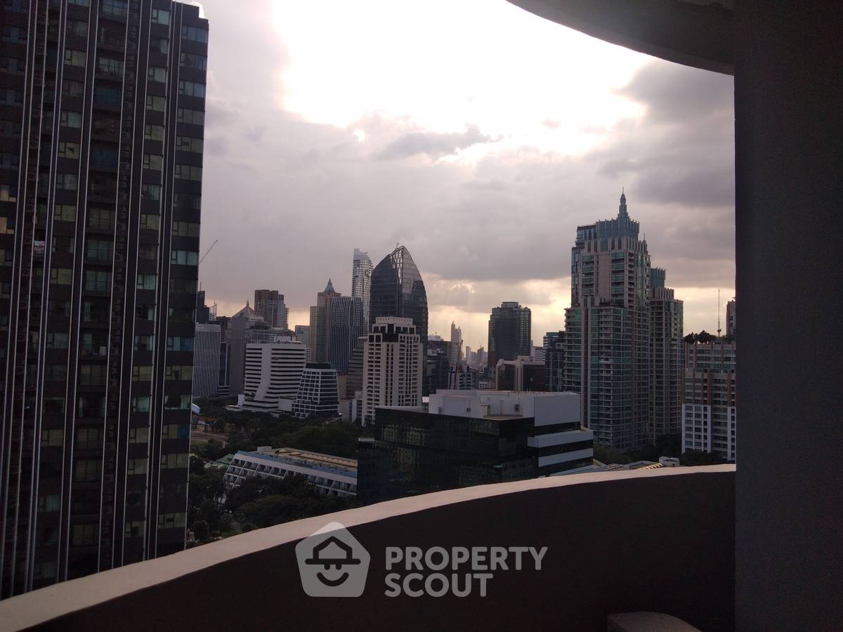 picture 2-BR Condo at Wittayu Complex near BTS Phloen Chit (ID 2264771) - 9/14