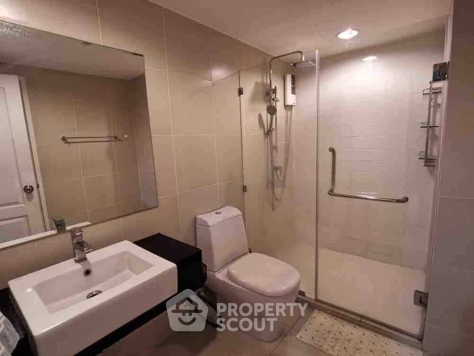 picture 1-BR Condo at Belle Grand Rama 9 near MRT Phra Ram 9 (ID 2309964) - 9/10