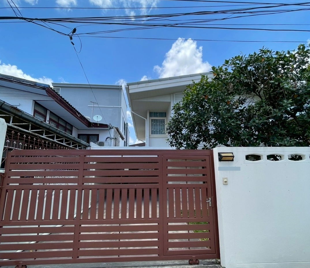 รูป ให้เช่า บ้านเดี่ยว 2 ชั้น 65 ตรว. อยู่ ซ.วชิรธรรมสาธิต สุขุมวิท 101/1 - รูปที่ 3/25