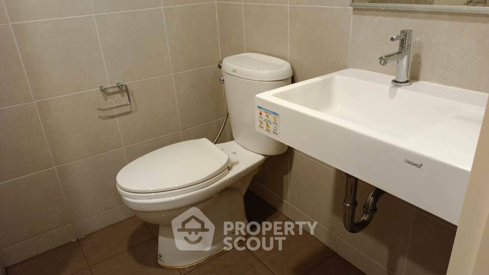 picture 1-BR Condo at Lumpini Ville Suksawat-Rama 2 in Chom Thong (ID 828476) - 5/7