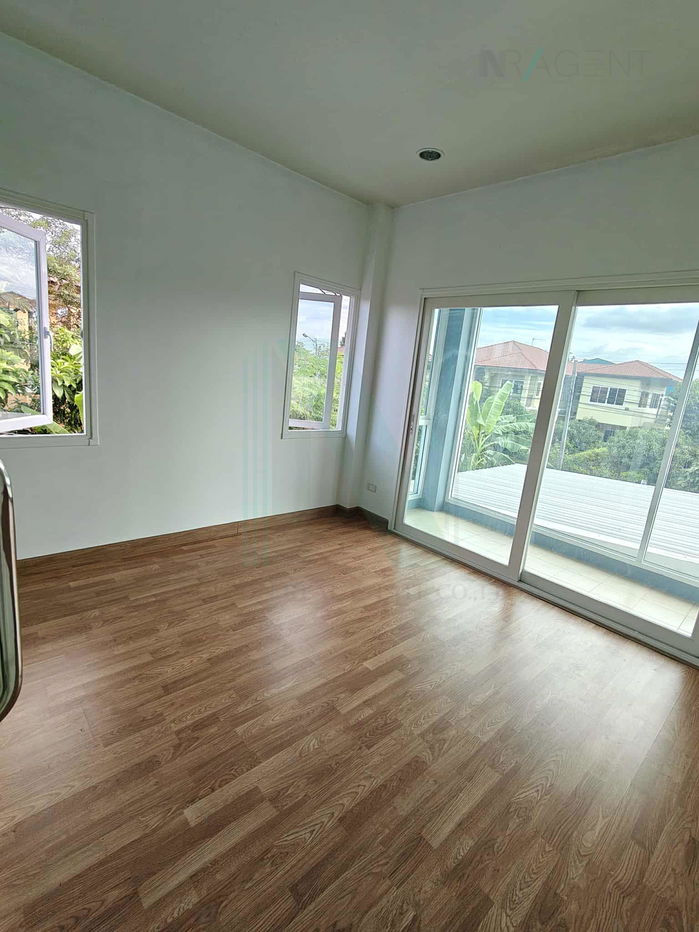 รูป ขายบ้านเดี่ยว โครงการ เดอะ ทัสคาน่า วงแหวน-รามอินทรา 2 ชั้น 3 ห้องนอน 3 ห้องน้ำ - รูปที่ 8/8