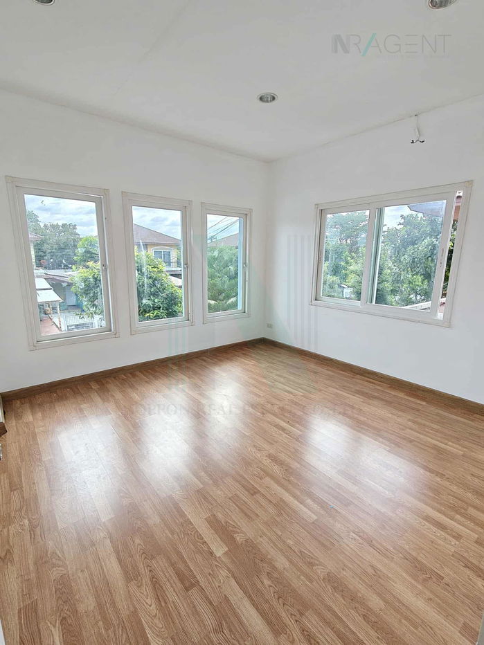 รูป ขายบ้านเดี่ยว โครงการ เดอะ ทัสคาน่า วงแหวน-รามอินทรา 2 ชั้น 3 ห้องนอน 3 ห้องน้ำ - รูปที่ 7/8