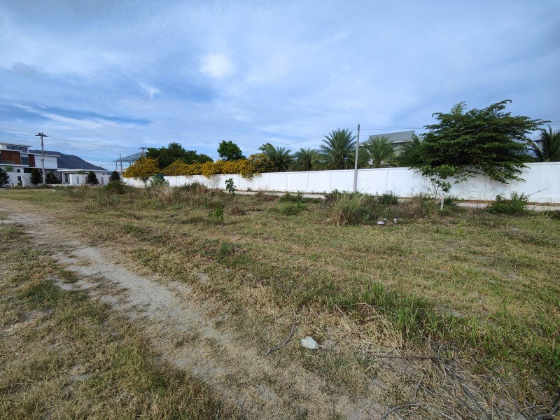 picture 2-0-91 Rai | Corner Home Building Plot Located Near Black Mountain Golf Course - 4/22