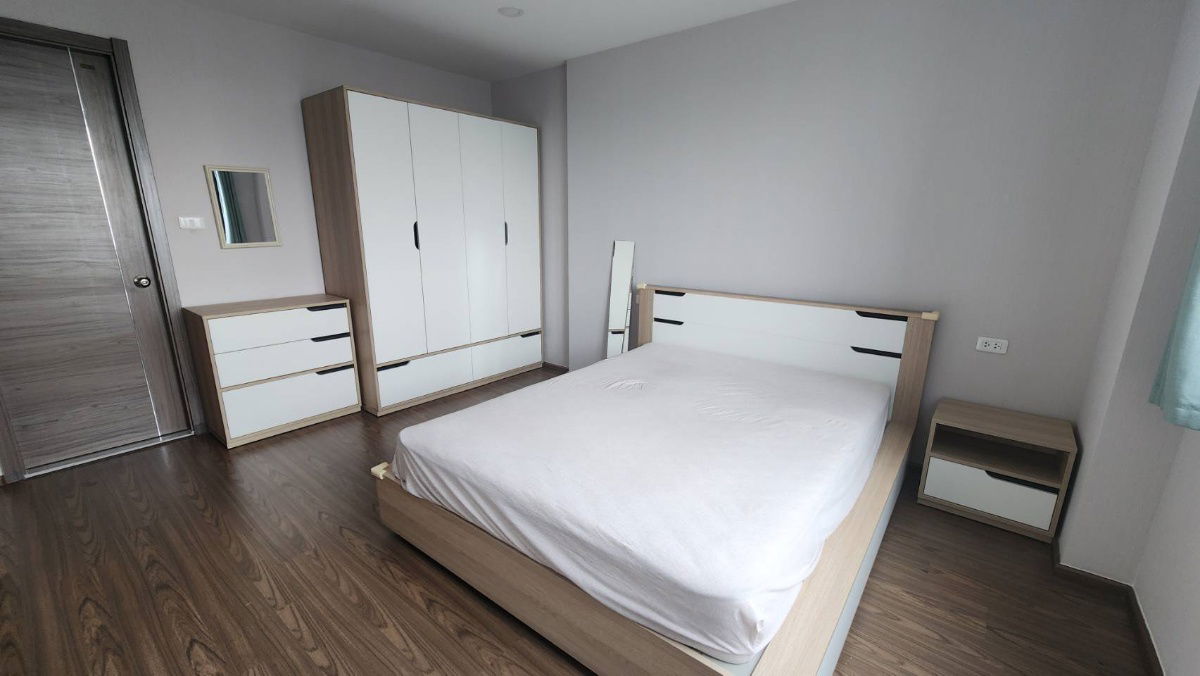 picture Urgent Sale! Artisan Ratchada Condo Near MRT Cultural Center – Ready to Move In - 7/7