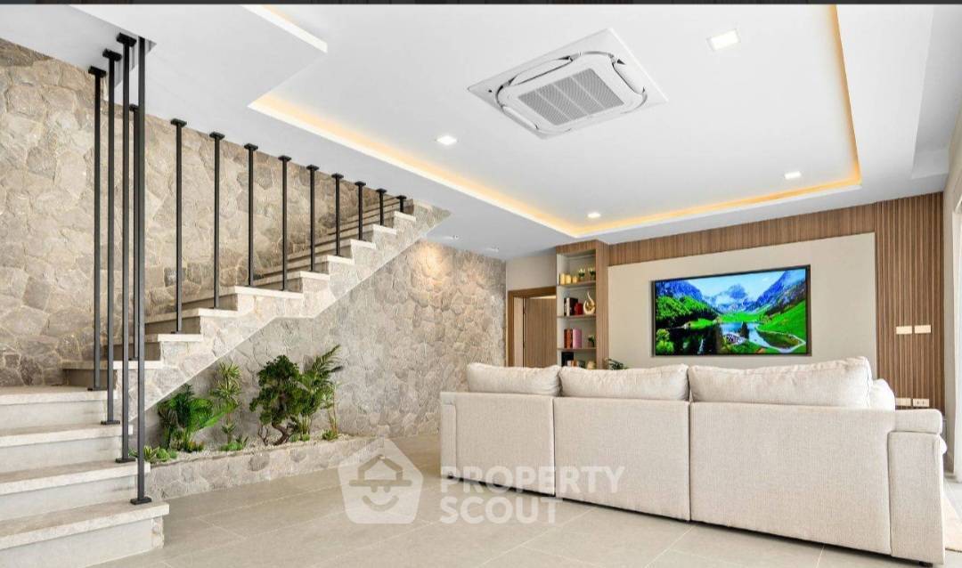 picture 7-BR Villa close to Huai Yai (ID 1866430) - 7/34