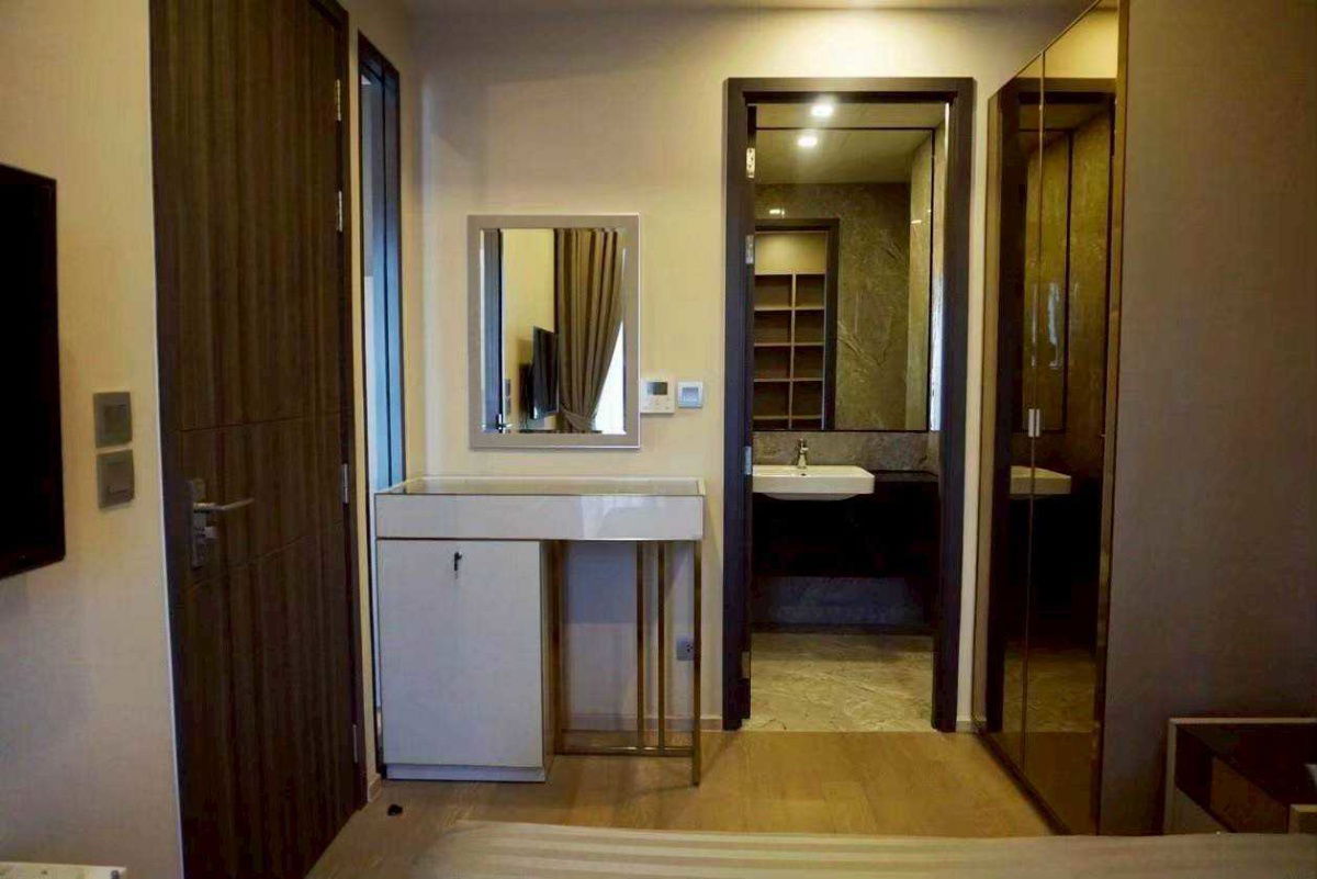 picture Ashton Asoke is decorated and ready to move in, close to the BTS, can walk. If interested in making an appointment to view, please call urgently - 7/11