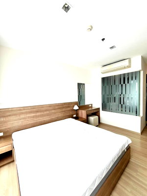 Condos for rent : Rhythm Condo Narathiwat Ratchnakarin Road  floor 4 2 bedroom 47sqm