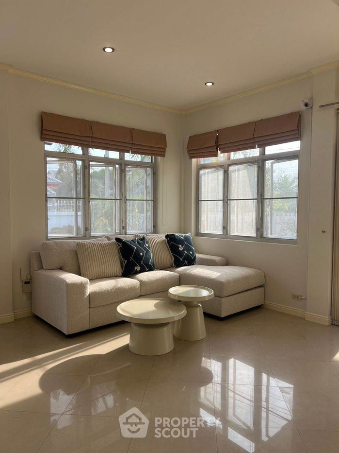 picture 3-BR House close to Hua Hin City (ID 2396591) - 10/12