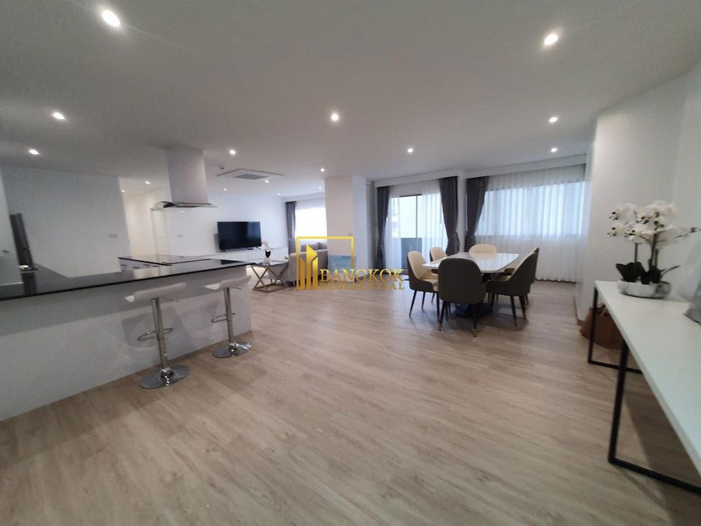 picture Silom Condominium | Renovated 2 Bedroom Condo For Rent in Silom Area - BR17726CD - 6/20