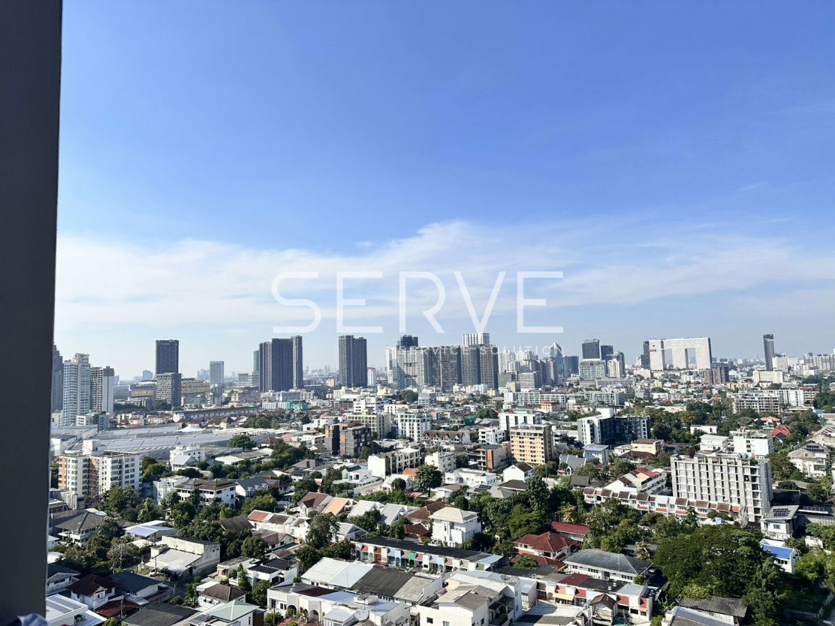 picture 1 Bed Large Room Fully Furnished Good Location Close to MRT Lat Phrao 150 m. @ Nue Noble Ratchada Lat Phrao - 9/10