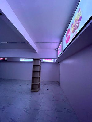 Townhouses for rent Pracha Uthit Huai Khwang : For rent, for lease, commercial building, Town in Town, ground floor only, cheap price, interested Line: @951qfbfi