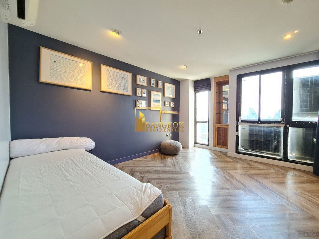 รูป Sukhumvit Suites | Fully Renovated 2 Bedroom Duplex Condo in Nana Area - BR18111CD - รูปที่ 19/34