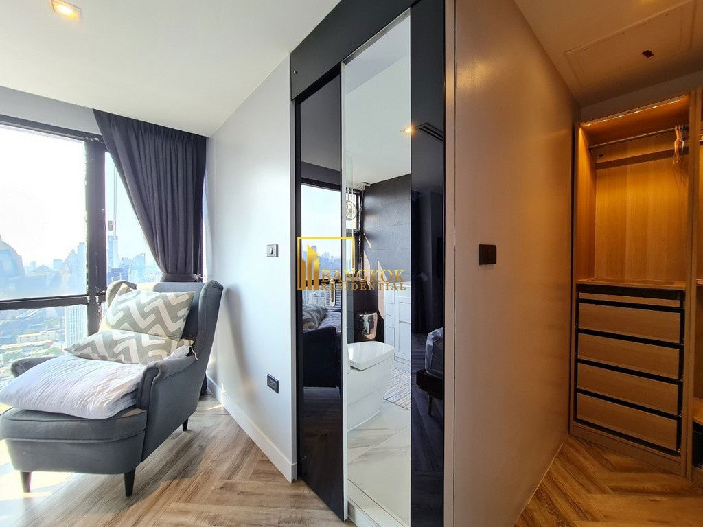 รูป Sukhumvit Suites | Fully Renovated 2 Bedroom Duplex Condo in Nana Area - BR18111CD - รูปที่ 13/34