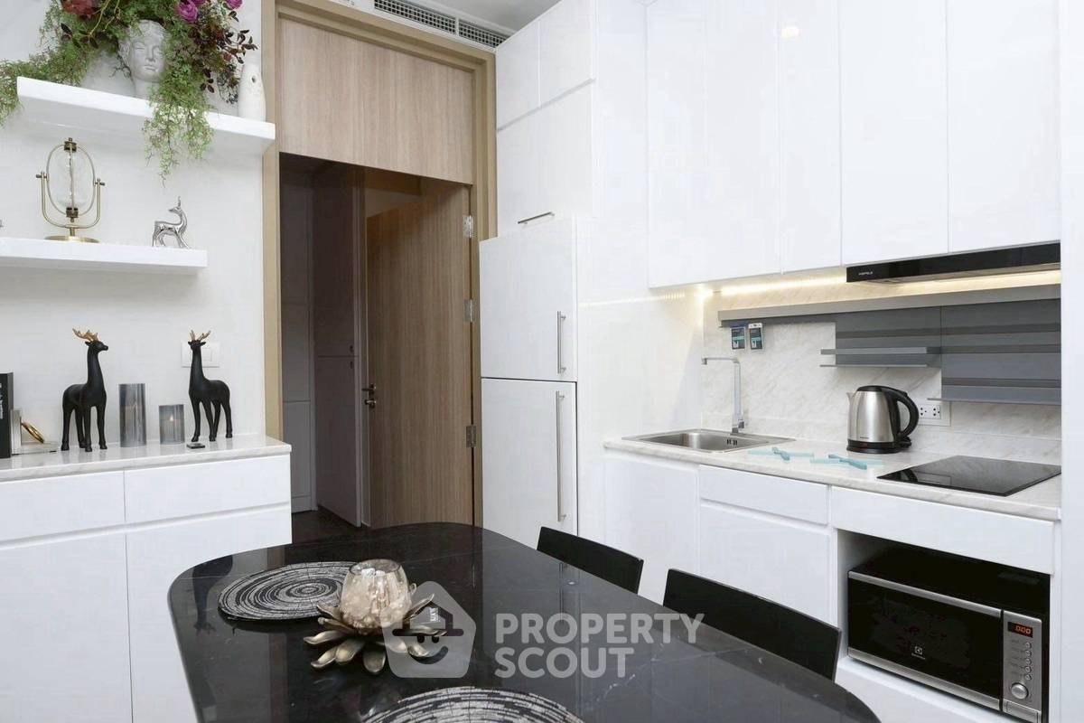 picture 1-BR Condo at Noble Ploenchit near BTS Phloen Chit (ID 2447791) - 8/13